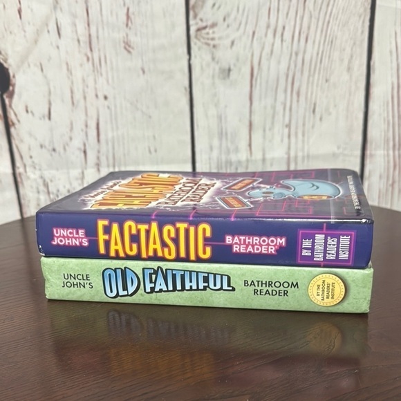 Uncle John's Bathroom Reader Coffee table Books - Factastic & Old Faithful - Picture 1 of 12